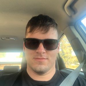 Meet your Posher, Cody